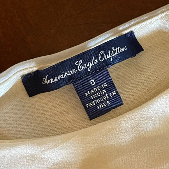 American Eagle Outfitters Ivory Fringe top  Tank Festival Boho Western size 0 - Picture 3 of 10